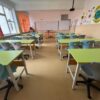 Jibou, județul Sălaj: Unitățile de învățământ din orașul Jibou au fost dotate cu mobilier școlar nou!