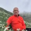 Primarul comunei Maieru, județul Bistrița-Năsăud, Vasile Borș, cântec emoționant din Poiana cu narcise, Munții Rodnei, pentru românii de pretutindeni!