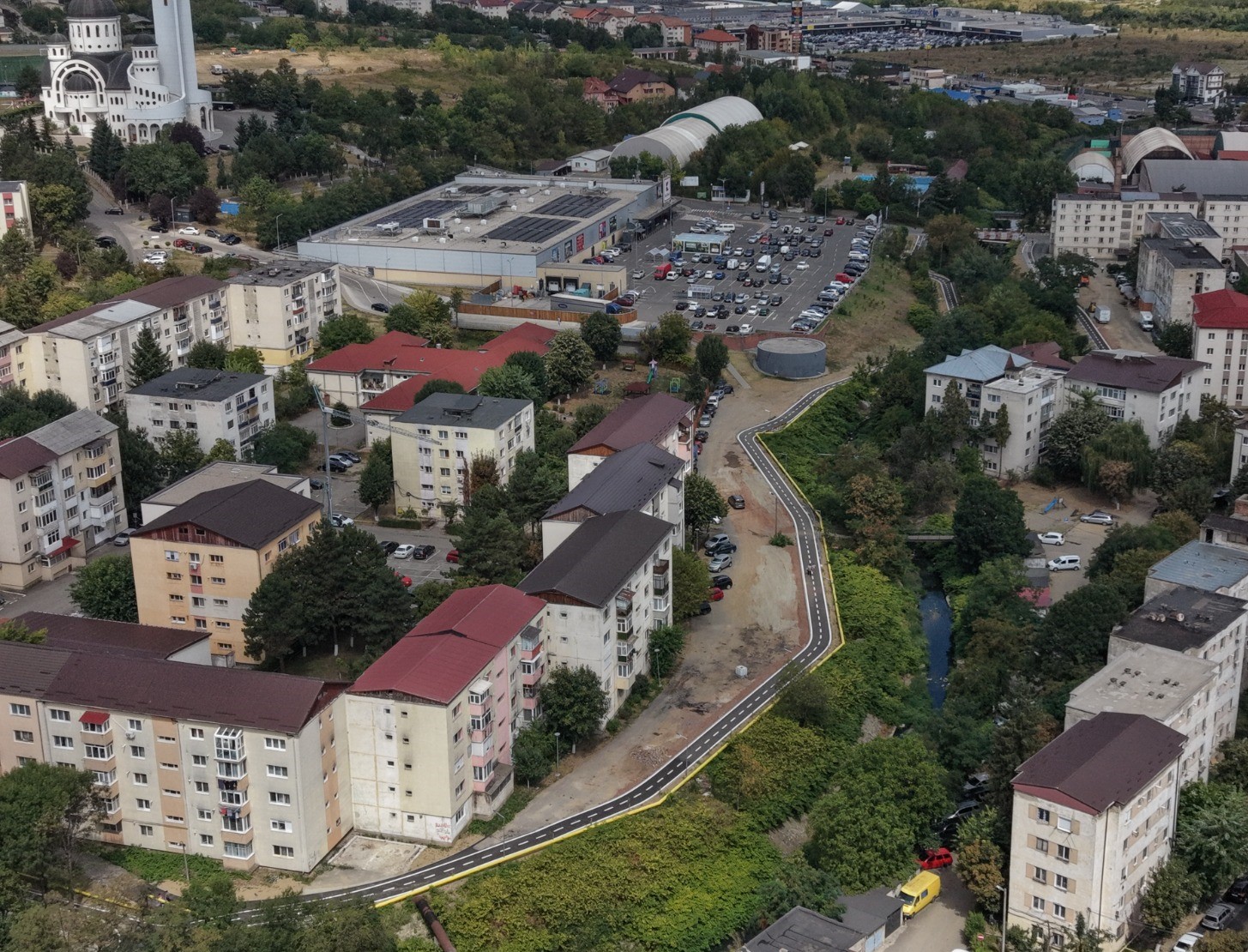 Noi piste pentru biciclete, pe traseul cursurilor de apă din Zalău!