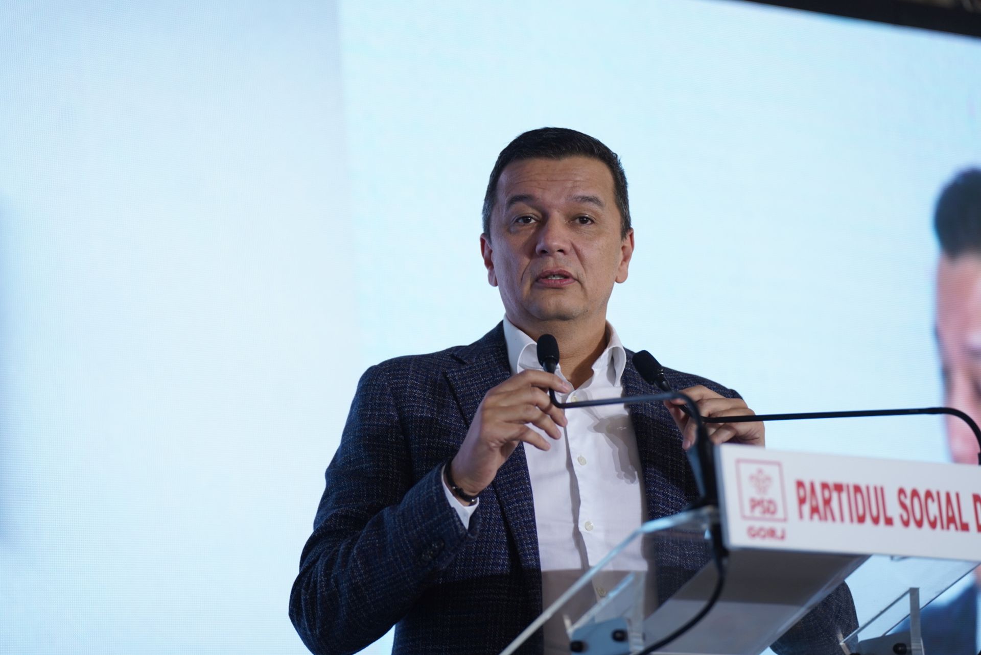 PSD începe pregătirile pentru alegeri anticipate. Sorin Grindeanu avertizează asupra riscurilor economice