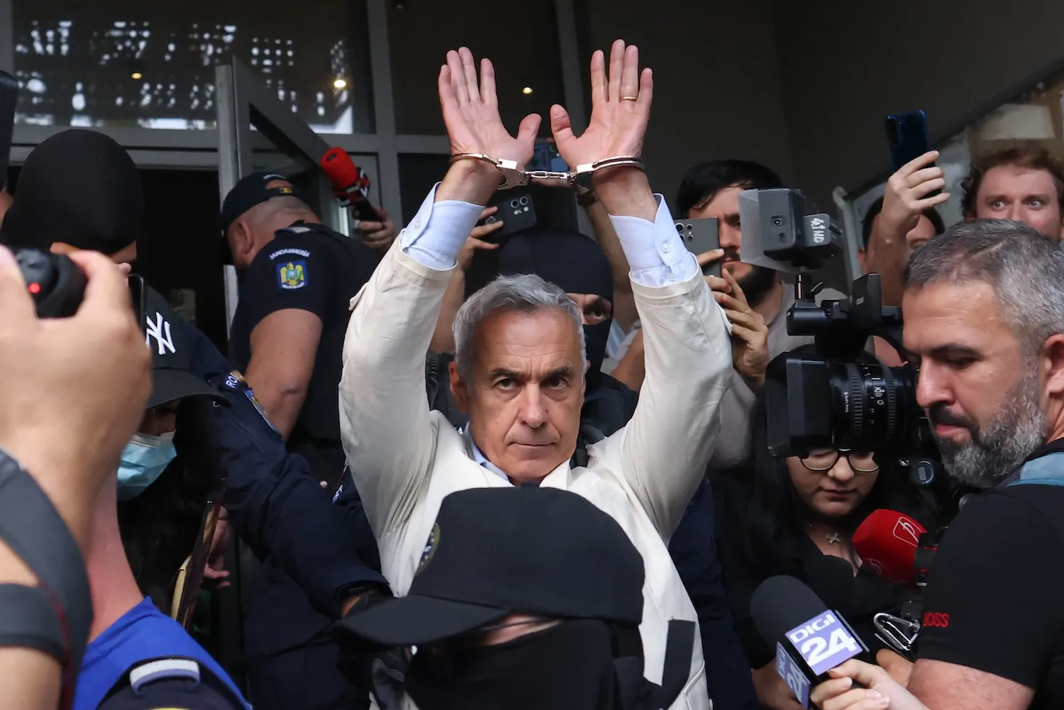 Călin Georgescu ar putea fi scos temporar din arest