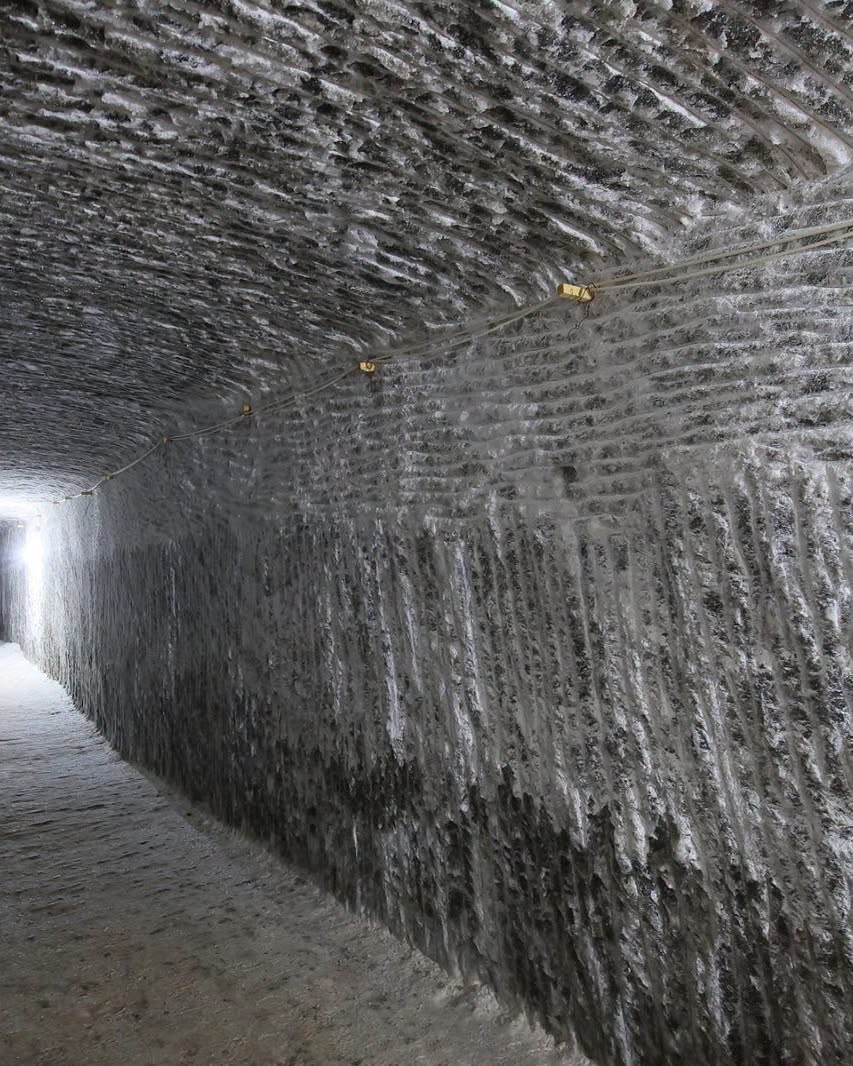 Salina Turda își extinde circuitul turistic: o nouă galerie subterană face legătura între Minele Iosif și Terezia!