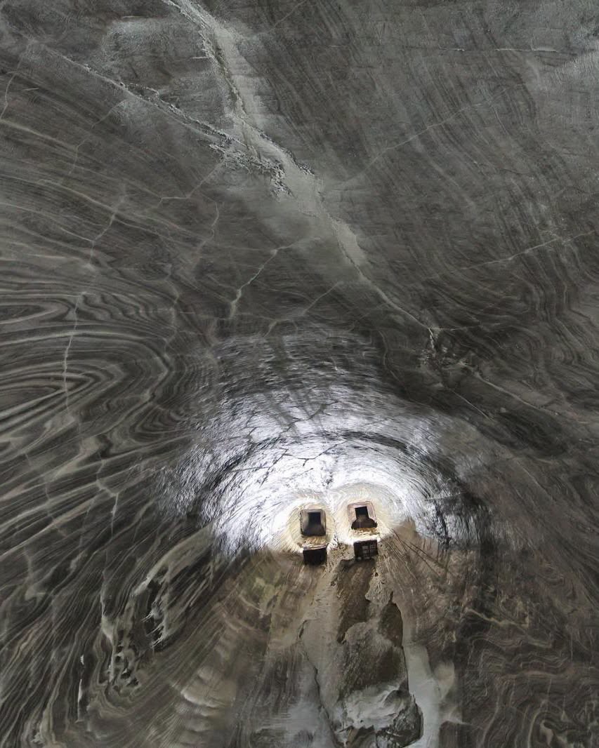Salina Turda își extinde circuitul turistic: o nouă galerie subterană face legătura între Minele Iosif și Terezia!