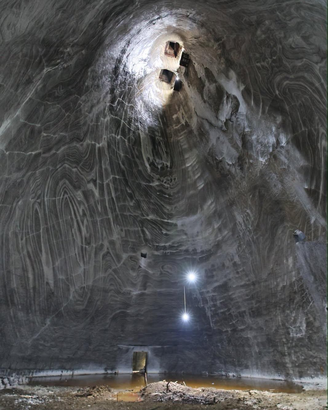 Salina Turda își extinde circuitul turistic: o nouă galerie subterană face legătura între Minele Iosif și Terezia!